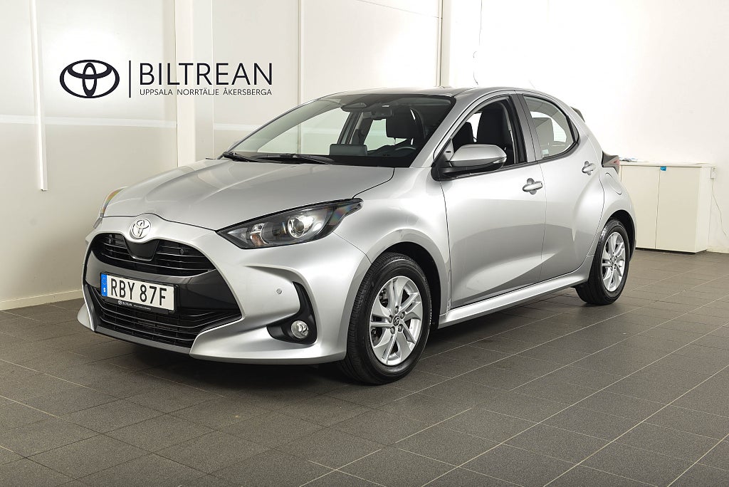 Toyota Yaris 1,5 Elhybrid Active Komfort P-sensorer Backkamera 