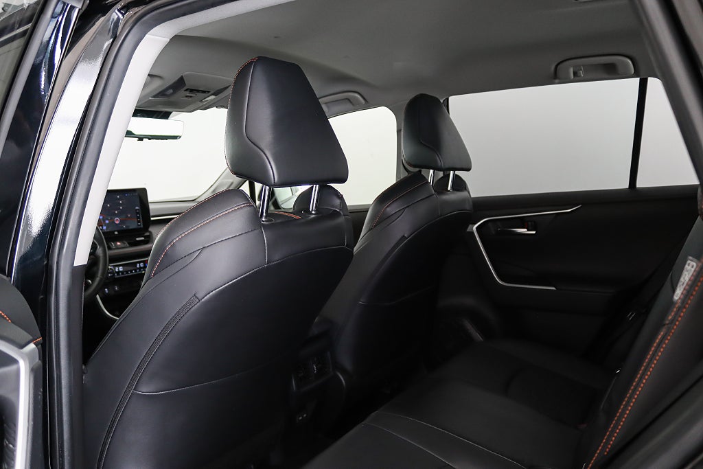 Toyota RAV4 Hybrid AWD Adventure 360° JBL Navi Carplay Moms