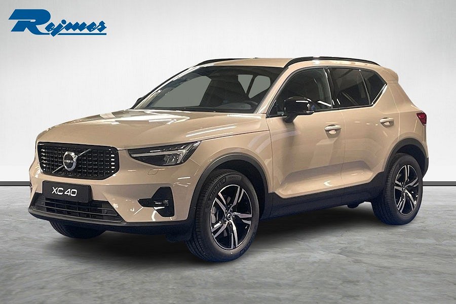 Volvo XC40 B4 FWD Bensin Plus Dark