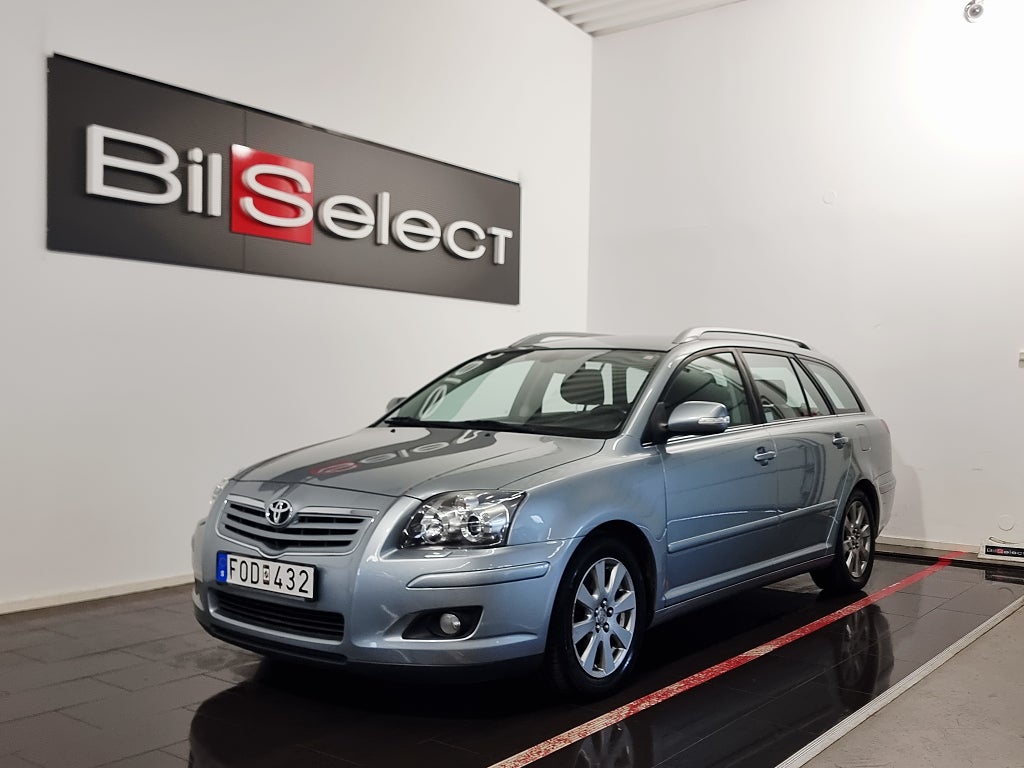 Toyota Avensis Kombi 2.0 D-4 VVT-i Euro 4 Ny Servad Ny Besk 