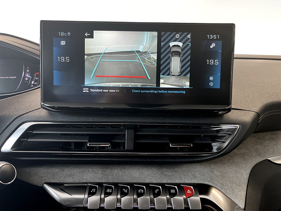 Bild på Peugeot 5008 GT 1.2 PT 130hk Aut 7-SITS B-KAMERA