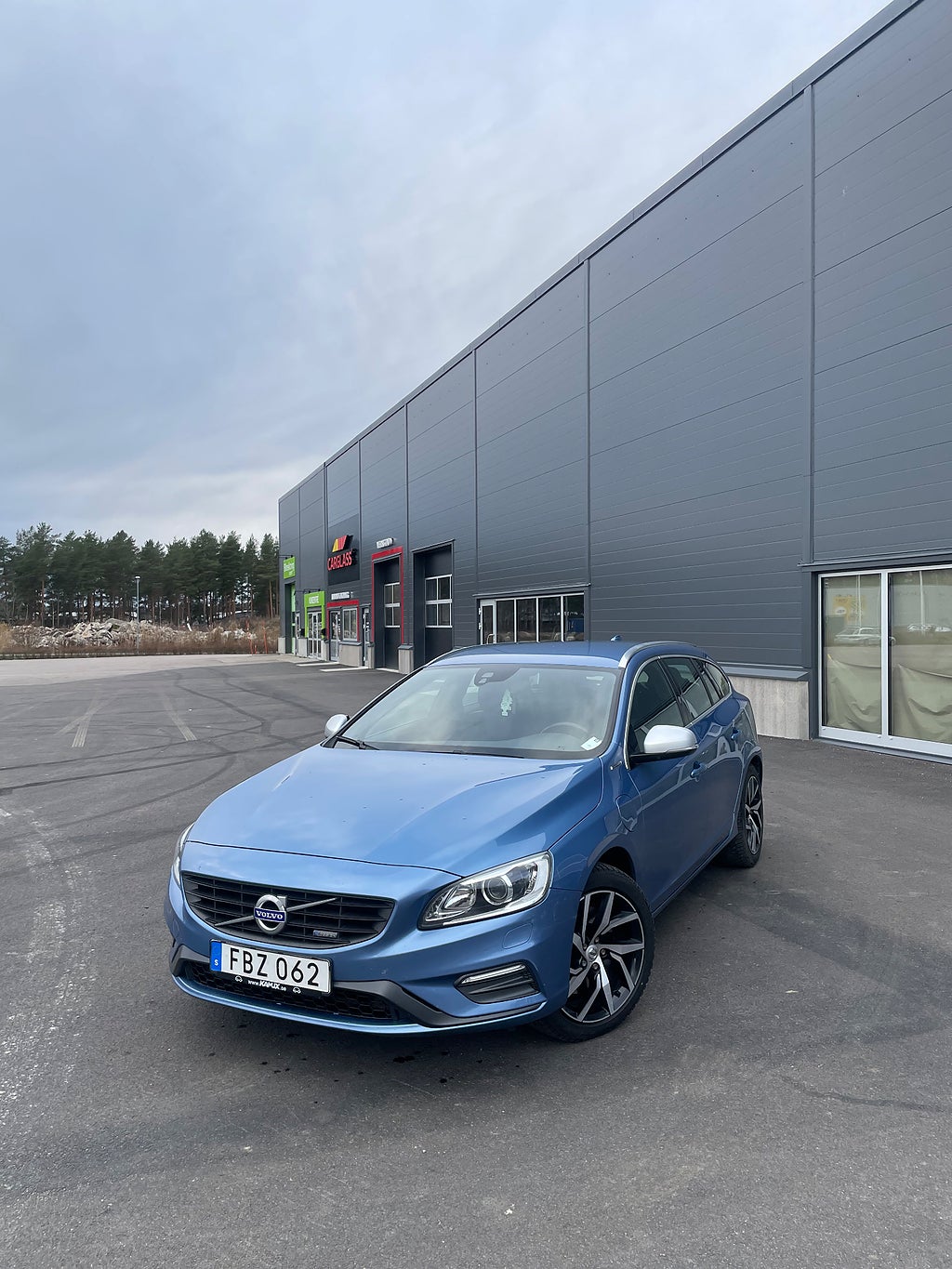 Volvo V60 D6 Plug-in Hybrid AWD Geartronic R-Design Euro 5