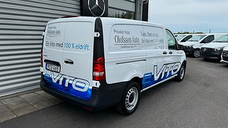 Transportbil - Skåp Mercedes-Benz Vito 13 av 20
