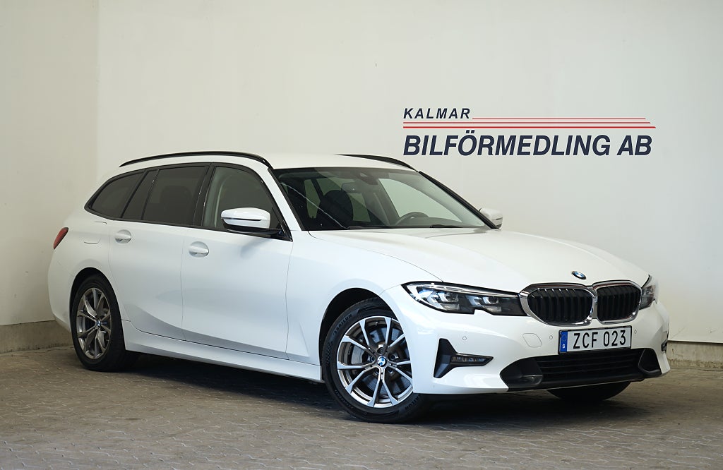 BMW 330e Touring Hybrid Carplay Navi 292hk