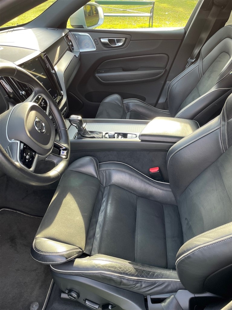 Volvo XC60 D5 AWD, R-Design 2019, bild 6/41