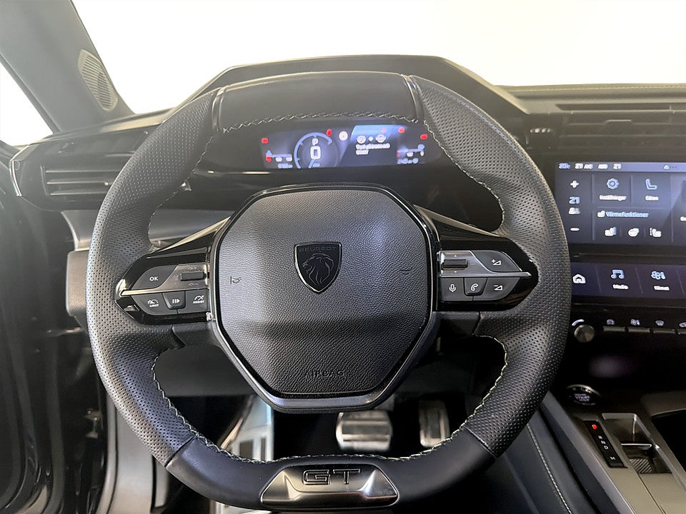 Bild på Peugeot 408 GT 1.2 PT 130hk Aut 360-KAMERA ALCANTARA