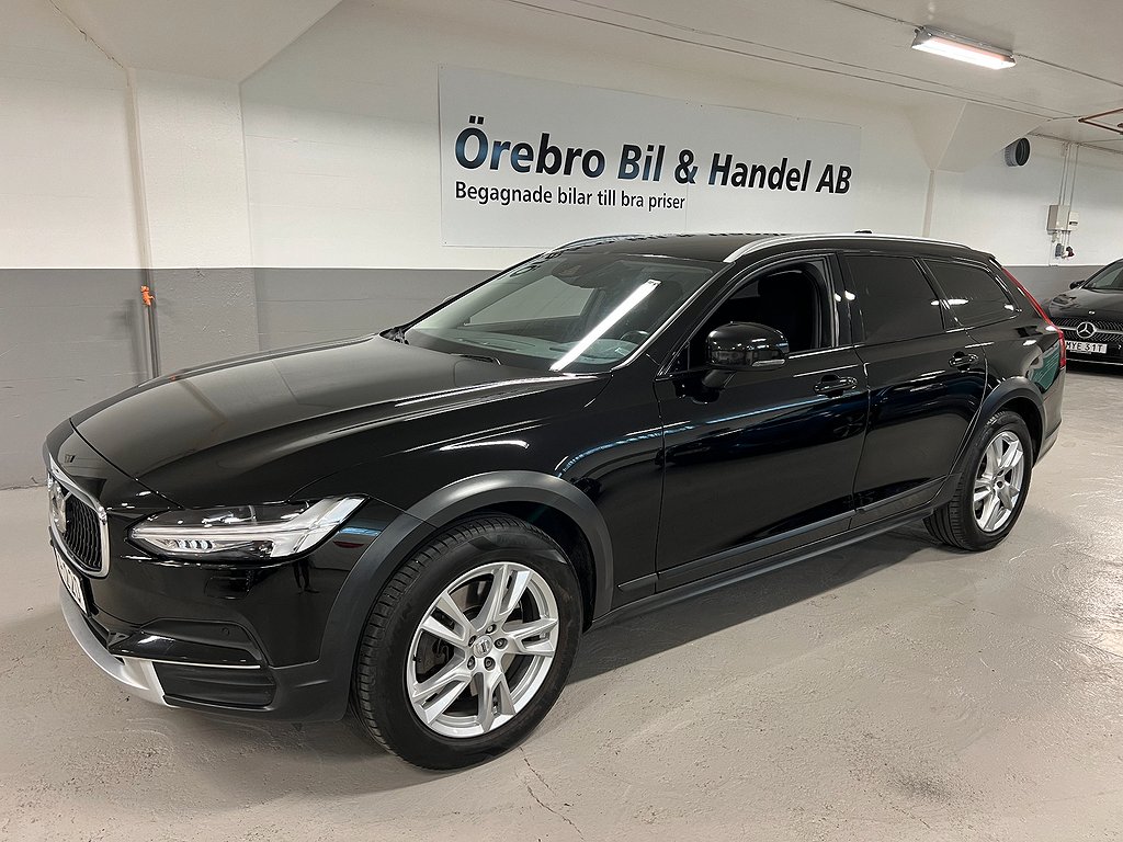 Volvo V90 Cross Country D4 AWD Aut Momentum Drag k-rem bytt