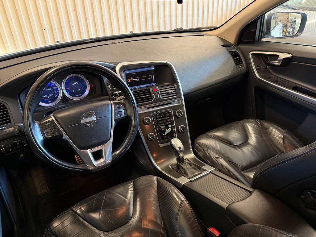 Volvo XC60 D4 AWD Geartronic R-Design Euro 5