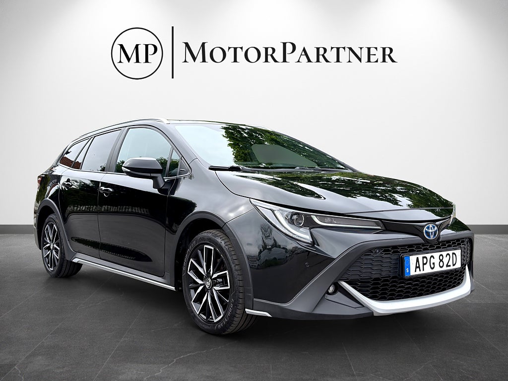 Toyota Corolla TREK Hybrid e-CVT Navi Kamera Dragkrok Euro 6