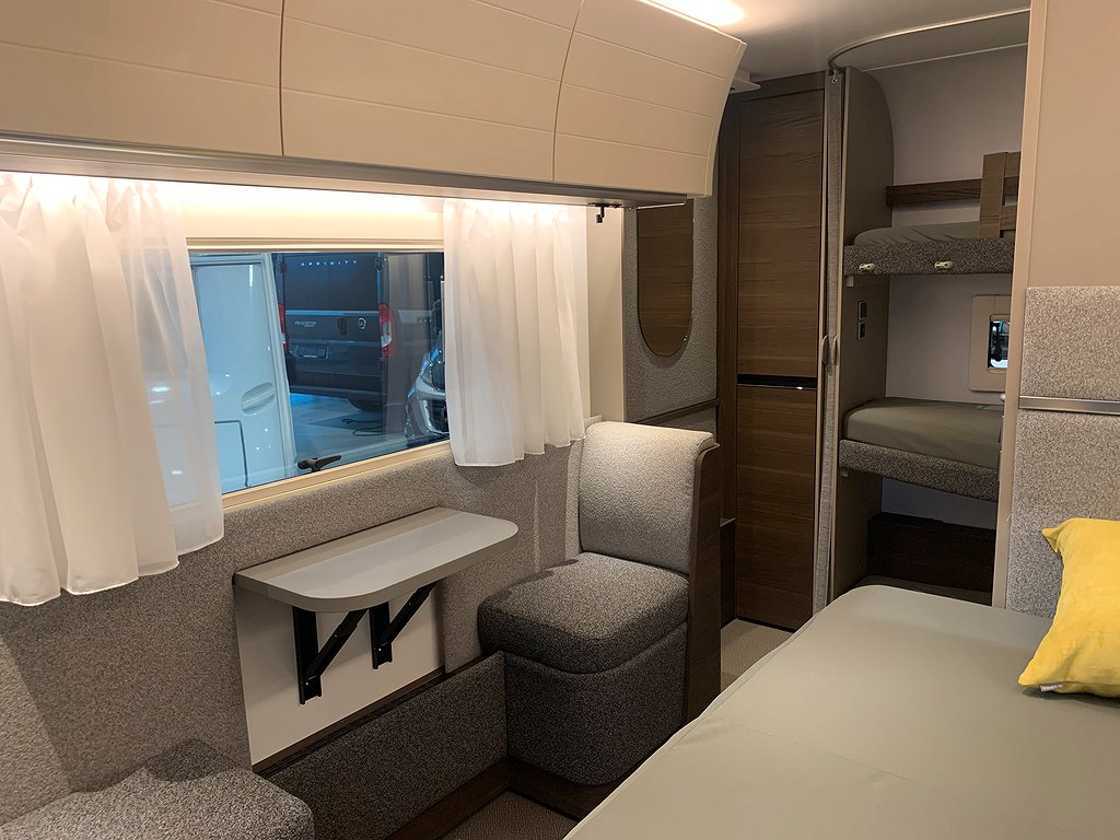 Adria Alpina 663 UK  2786 kr/mån/Ny /Vi tar inbyten - Adria