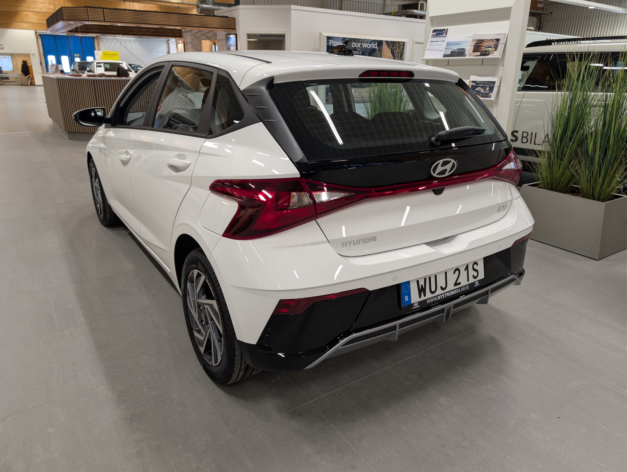 Hyundai i20 Essential Automat 2026, bild 3/10
