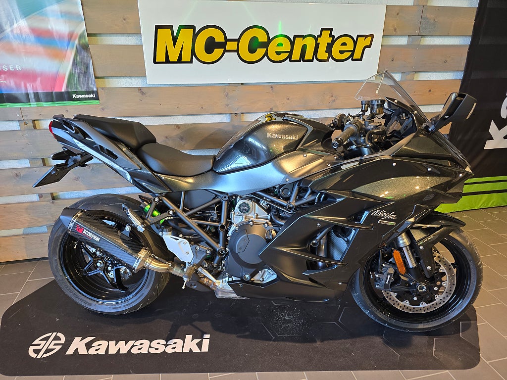 Kawasaki Ninja H2 SX 
