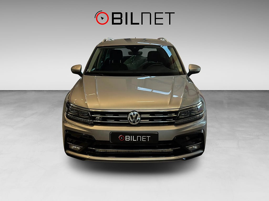 Volkswagen Tiguan 2.0 TDI R-Line Värmare Drag Kamera 20"