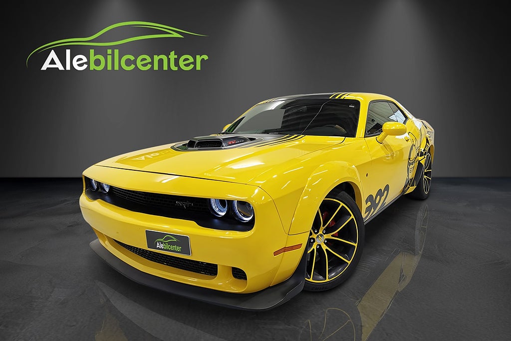 Dodge Challenger 6.4 V8 HEMI TorqueFlite