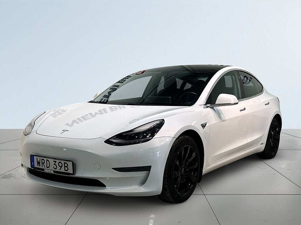 Tesla Model 3 Long Range AWD Skinn Autopilot Pano Kamera GPS SoV