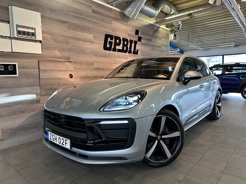 Porsche Macan T PDK | Sport Chrono | Pano | Moms * Se Spec * 