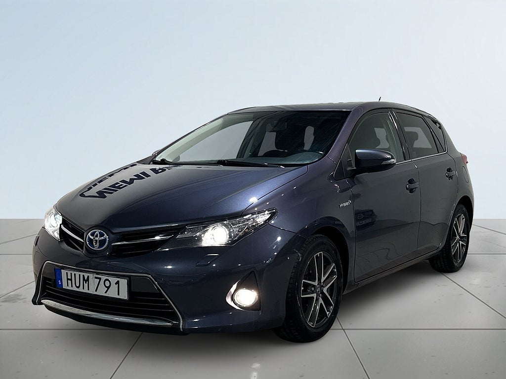 Toyota Auris Hybrid e-CVT Kamera 1 ägare Mvärm Kamkedja S/V-hjul