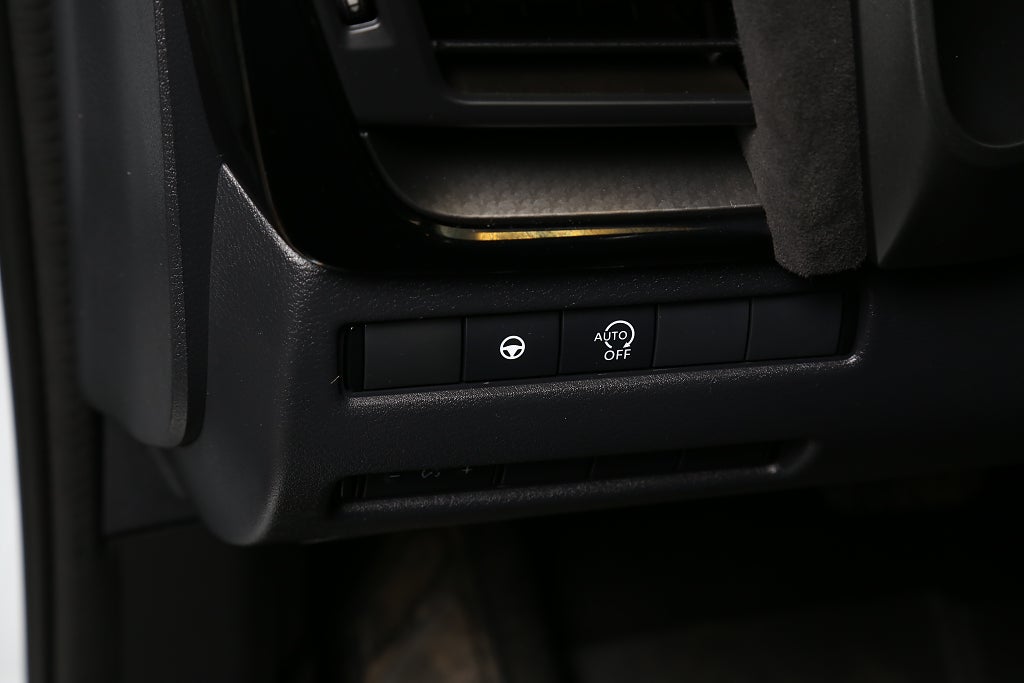 Nissan Qashqai 1,3 DIG-T XTRONIC-CVT MHEV 158hk N-Design 360° Leasbar 2025