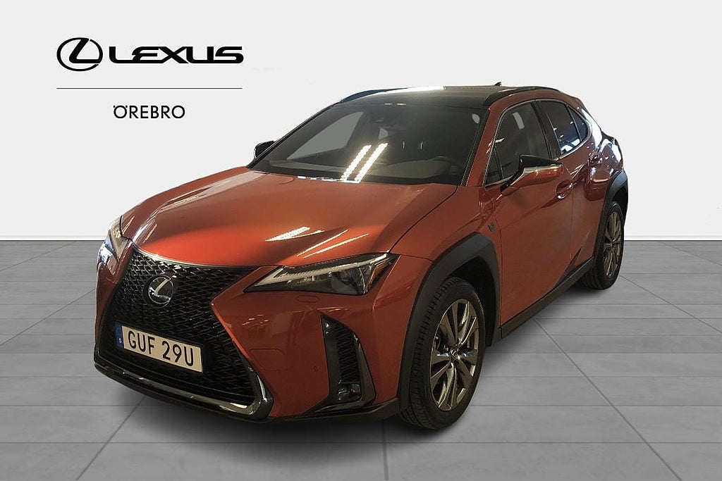 Lexus UX 250h F Sport Design V-Hjul