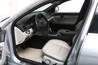 Sedan Mercedes-Benz C 9 av 26