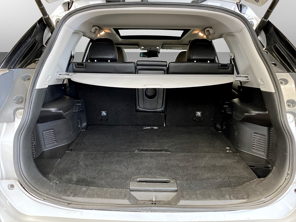 Bild på Nissan X-Trail Tekna 1.6 dCi 130hk Aut PANO SKINN GPS KAMERA