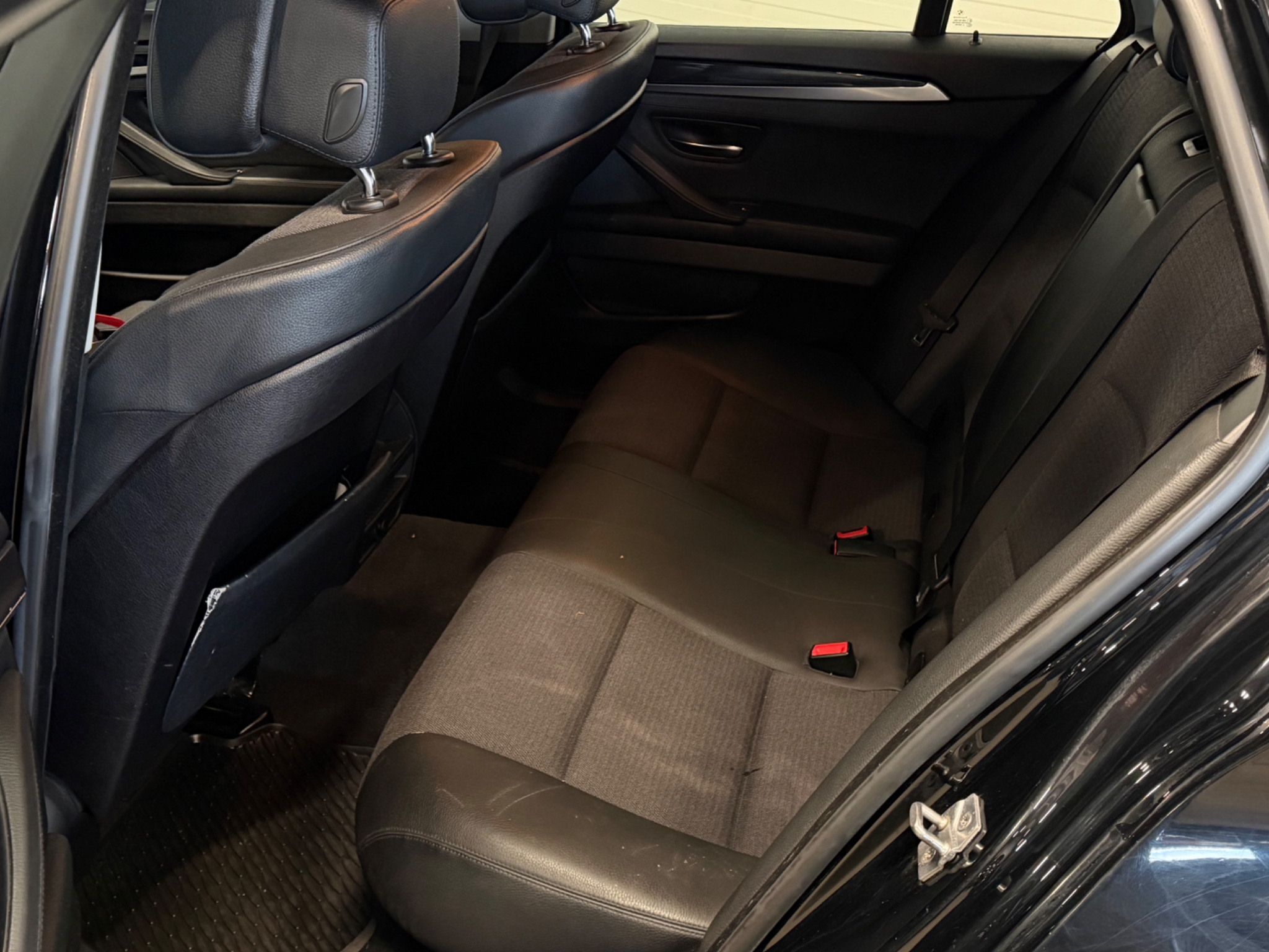 BMW 525 d Touring Euro 5 2011, bild 7/10