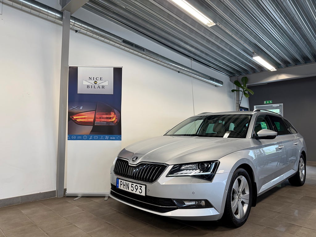 Skoda Superb Kombi 2.0 TDI 4x4 SCR Business Style B-Kam Drag Canton 