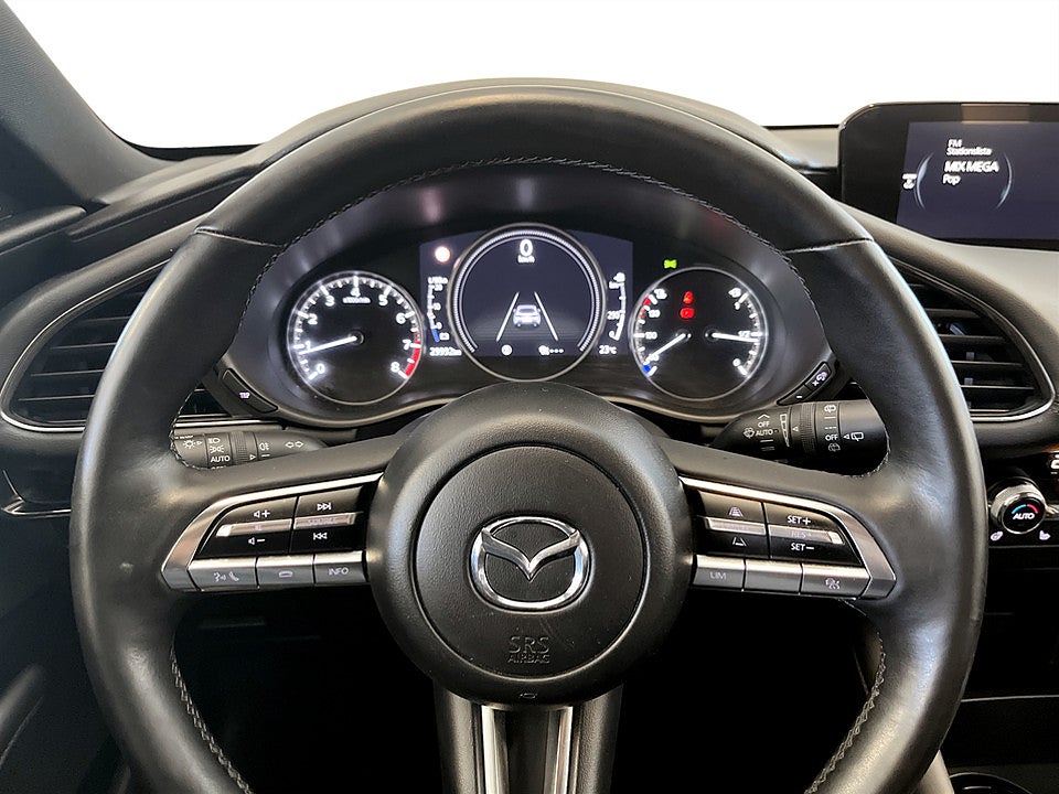 Bild på Mazda 3 Sky 2.0 SKYACTIV-G M 150hk B-KAMERA CARPLAY NAVI