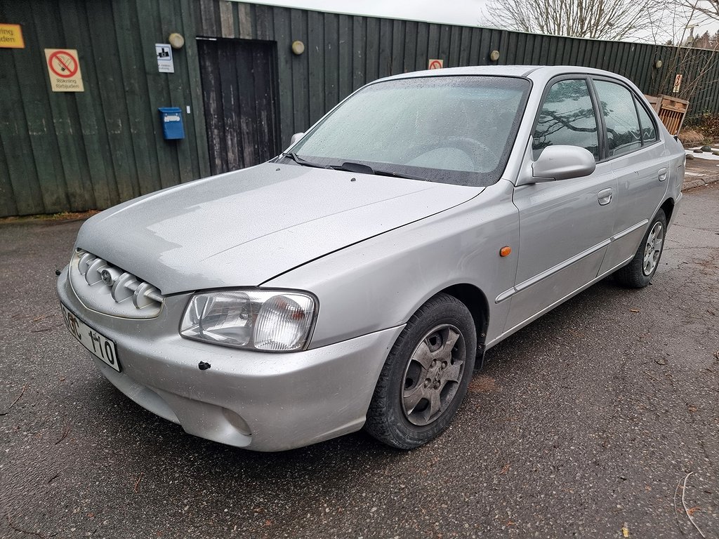 Hyundai Accent Sedan 1.5