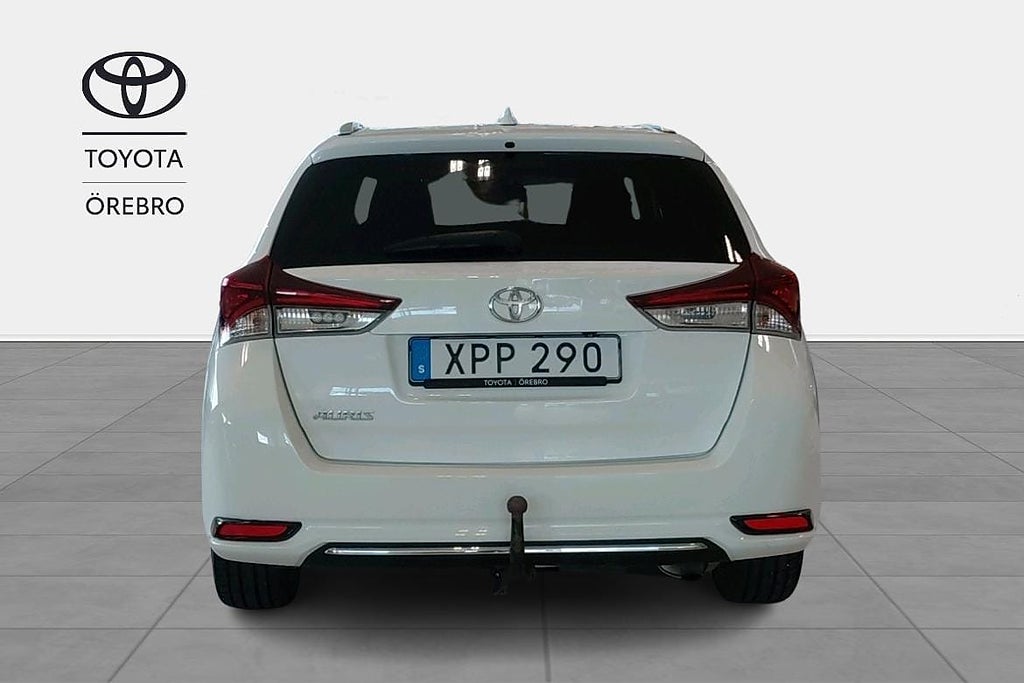 Toyota Auris 2017 - miniatyr 5