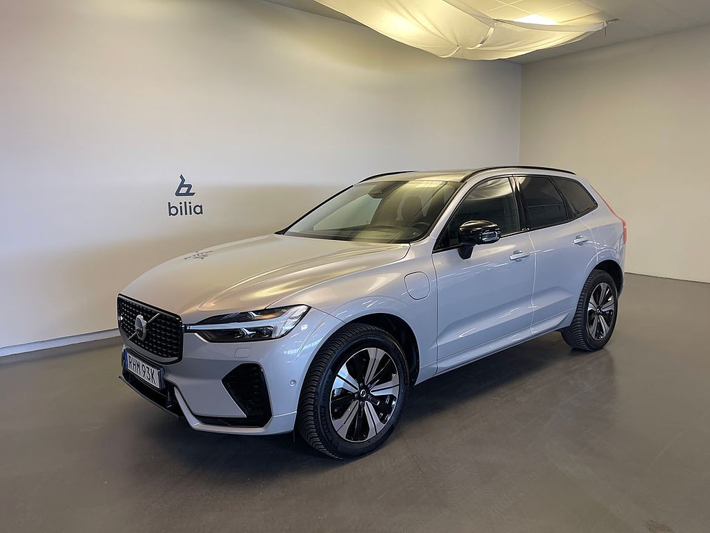 Volvo XC60 Recharge T8 Ultimate Dark / Dragkrok / Tonade ruto...