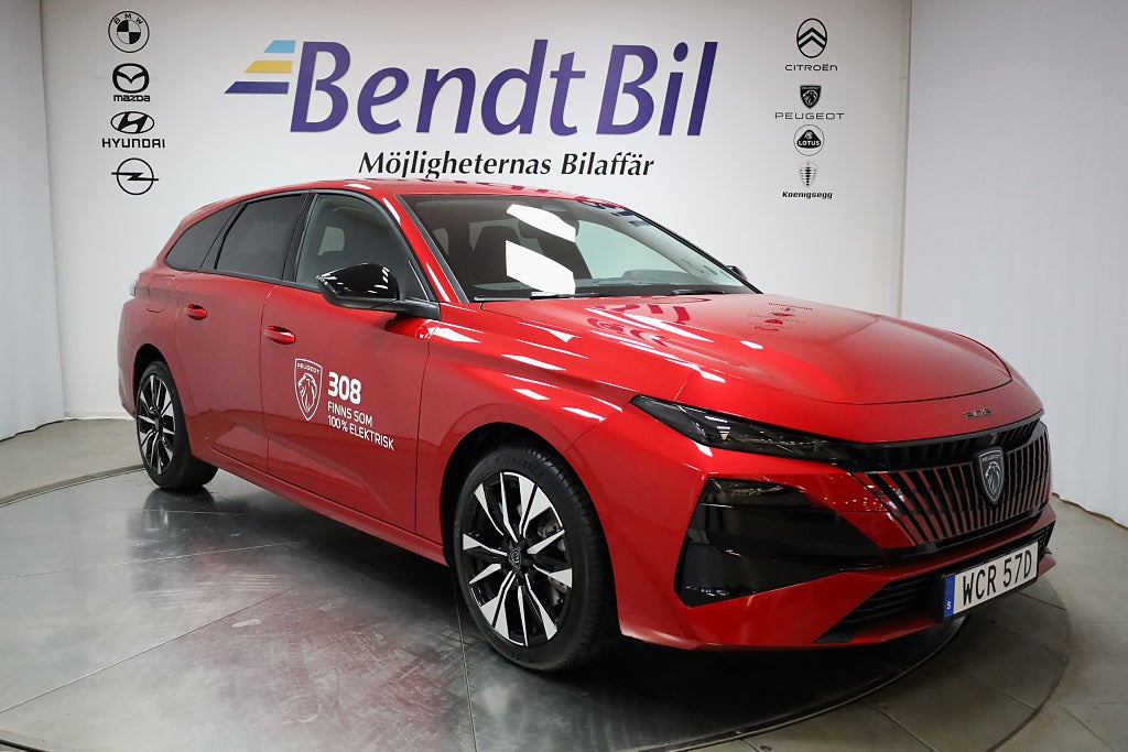 Peugeot 308 SW Allure Hybrid 145Hk / DEMO