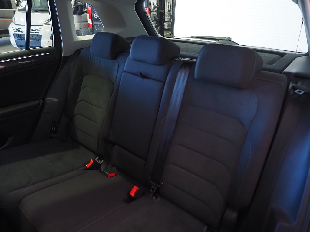 Volkswagen Tiguan TDI 190hk GT 4M R-Line | D-värm | Drag | Cockpit | 2018