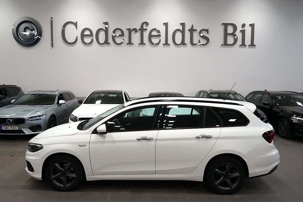 Fiat Tipo Kombi 1.6 E.Torq P-Sensorer SoV Hjul 
