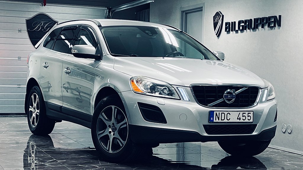 Volvo XC60 D4 AWD Polestar Geartronic Momentum|Drag|D-värm|