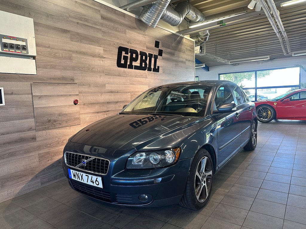 Volvo S40 2.4 Automat | 20900mil | 