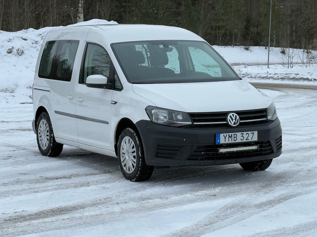 Volkswagen Caddy Combi 2.0 102 hk TDI BMT Euro 6/5sits/Värmare/en ägare