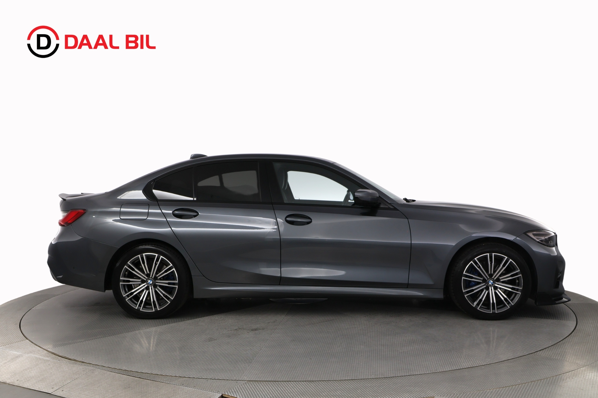 BMW 330 2021, kuva 5/10