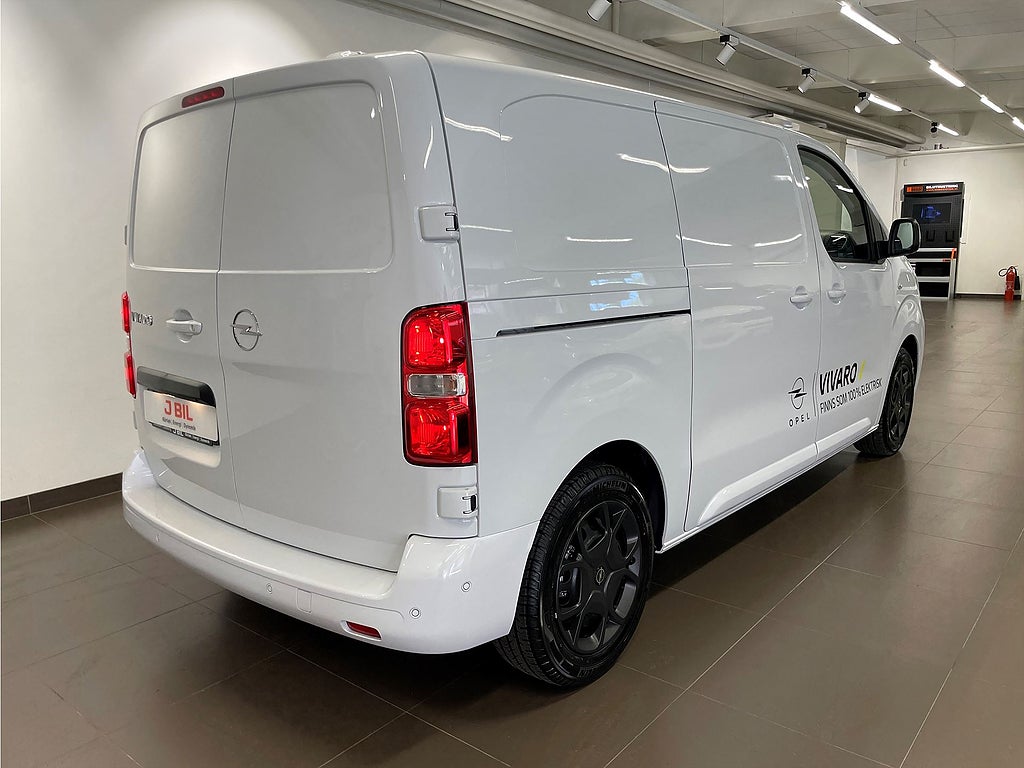 Bild på Opel Vivaro Elite 145hk Aut L2 - OMGÅENDE LEVERANS!