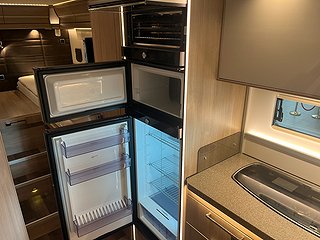 Husbil-integrerad Kabe IMPERIAL 810 LGB 20 av 32