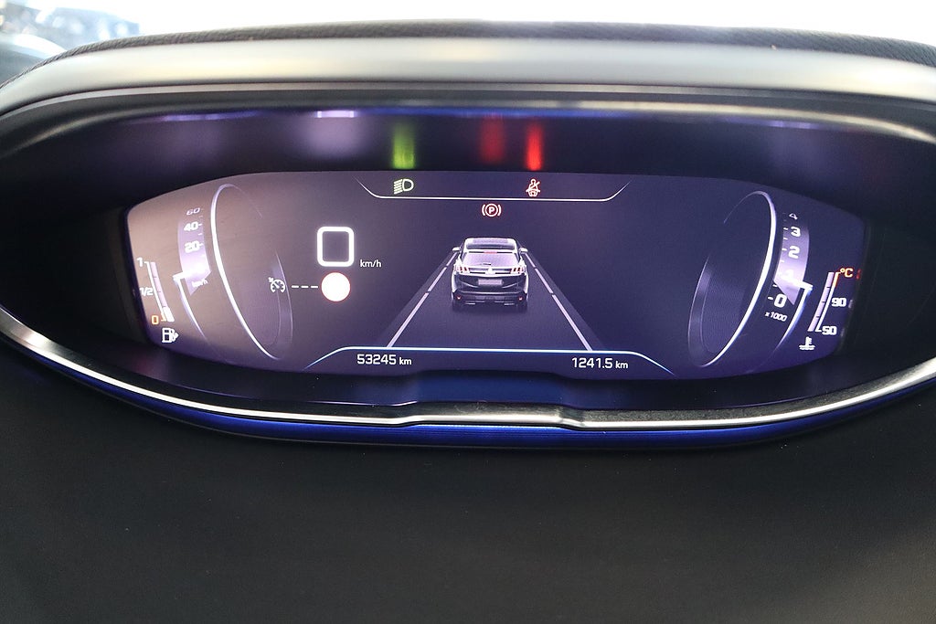 Bild på Peugeot 3008 Active Pack 1.2 PT 130hk - B-KAMERA, CARPLAY