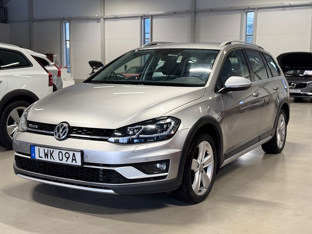 Volkswagen Golf Alltrack 2.0 TDI AUT DRAG VÄRMARE V-HJUL 