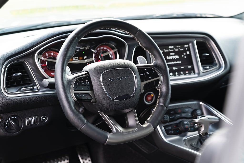 Dodge Challenger 2018 - miniatyr 16