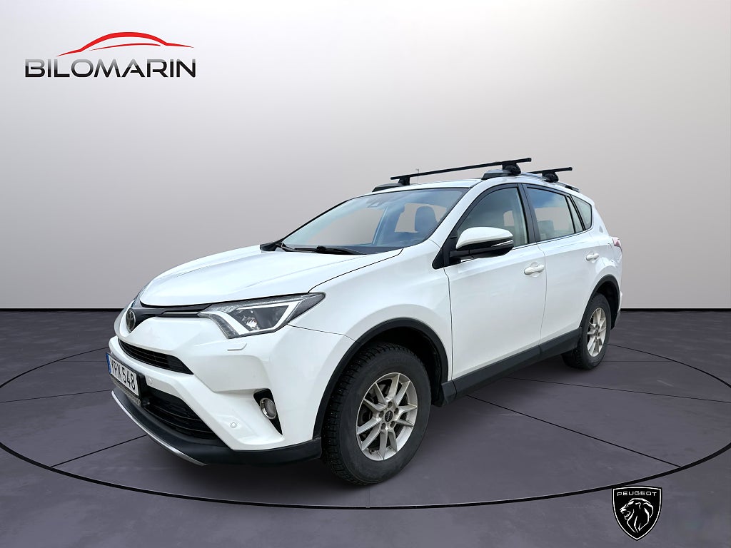 Toyota RAV4 2.0 VVT-i AWD 151hk LIFE/MOTORVÄRM/KAMERA/NYSERVAD/SoV