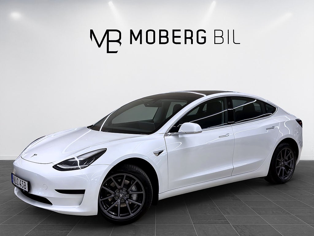 Tesla Model 3 Standard Range Plus 325hk Helg på Moberg! Pano Läder
