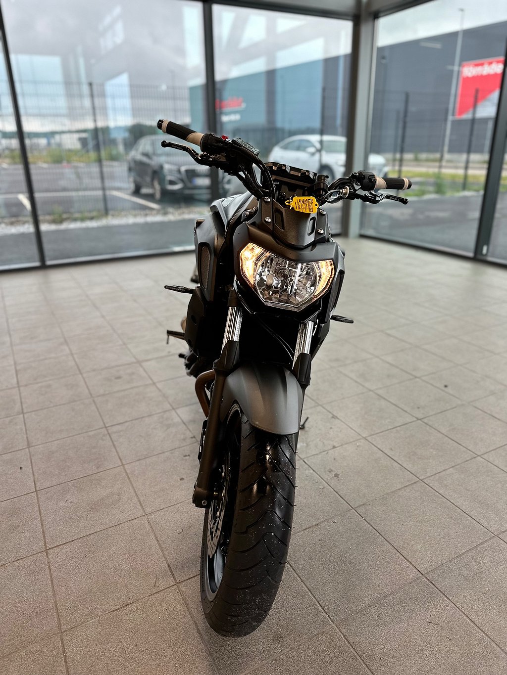 Yamaha MT-07 SVART