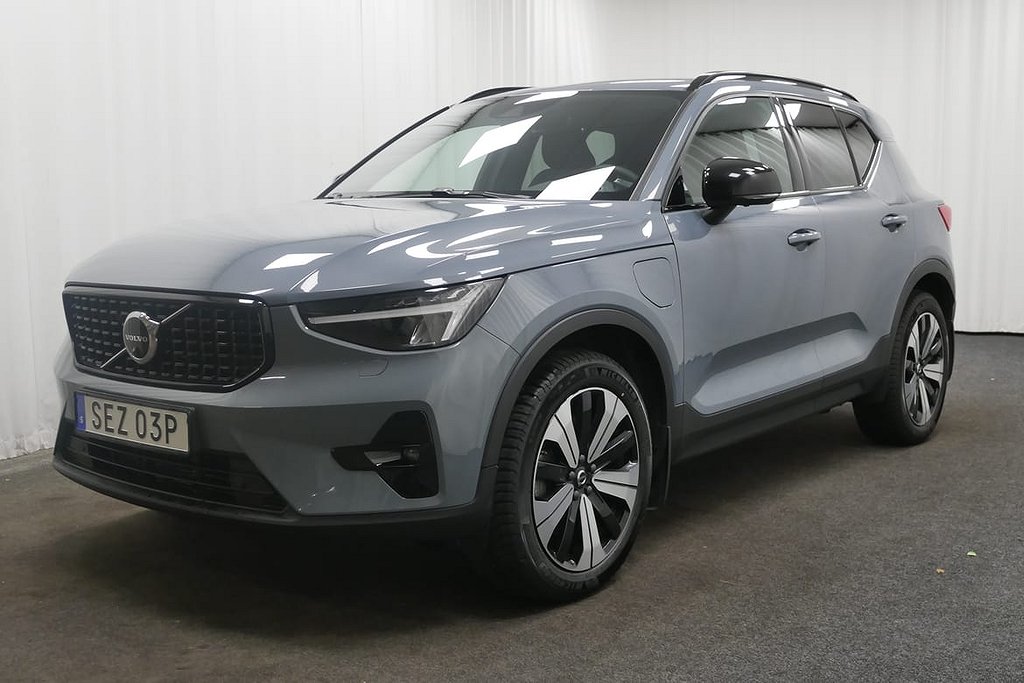 Volvo XC40 Recharge T4 Plus Dark