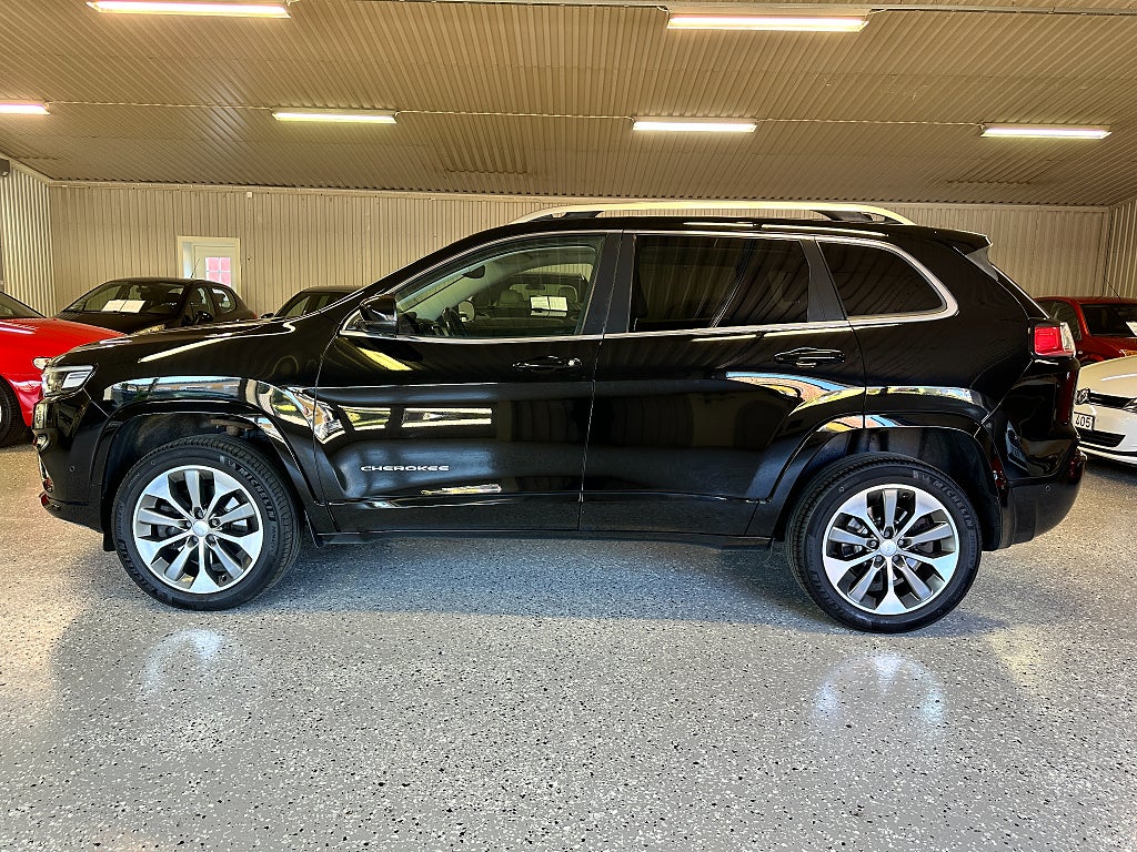 Jeep Cherokee 2.2 CRD 4x4 Euro 6 Overland Topputrustning S+V