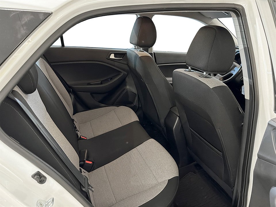 Bild på Hyundai i20 1.4 Premium Euro 6