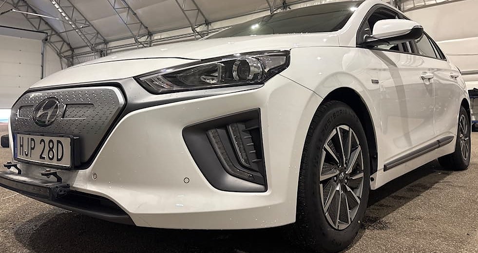 Hyundai IONIQ FRI LEVERANS // Electric 38.3 kWh Trend Carplay Kamera